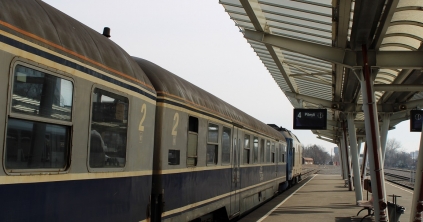 Több mint egy órával közelebb kerül Székelyföldhöz Budapest, amint felújítják a vasútvonalat Kolozsvár és Nagyvárad között