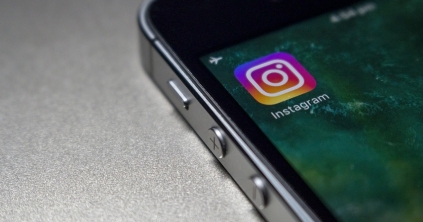 Az Instagram bevezeti a már elküldött üzenetek szerkesztésének lehetőségét