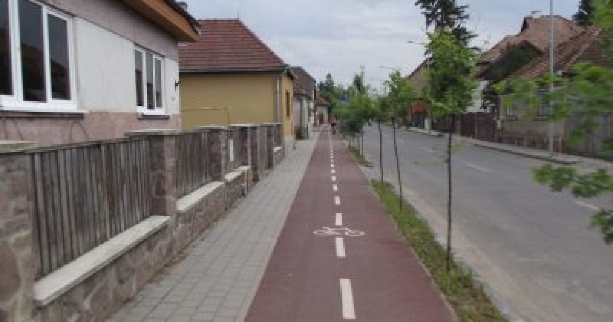 Nagy sikere van a kerékpárút-építési programnak