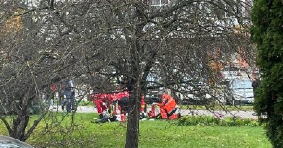 Frissítve! Késelés Csíkszeredában: előzetes letartóztatás és bűnvádi eljárás