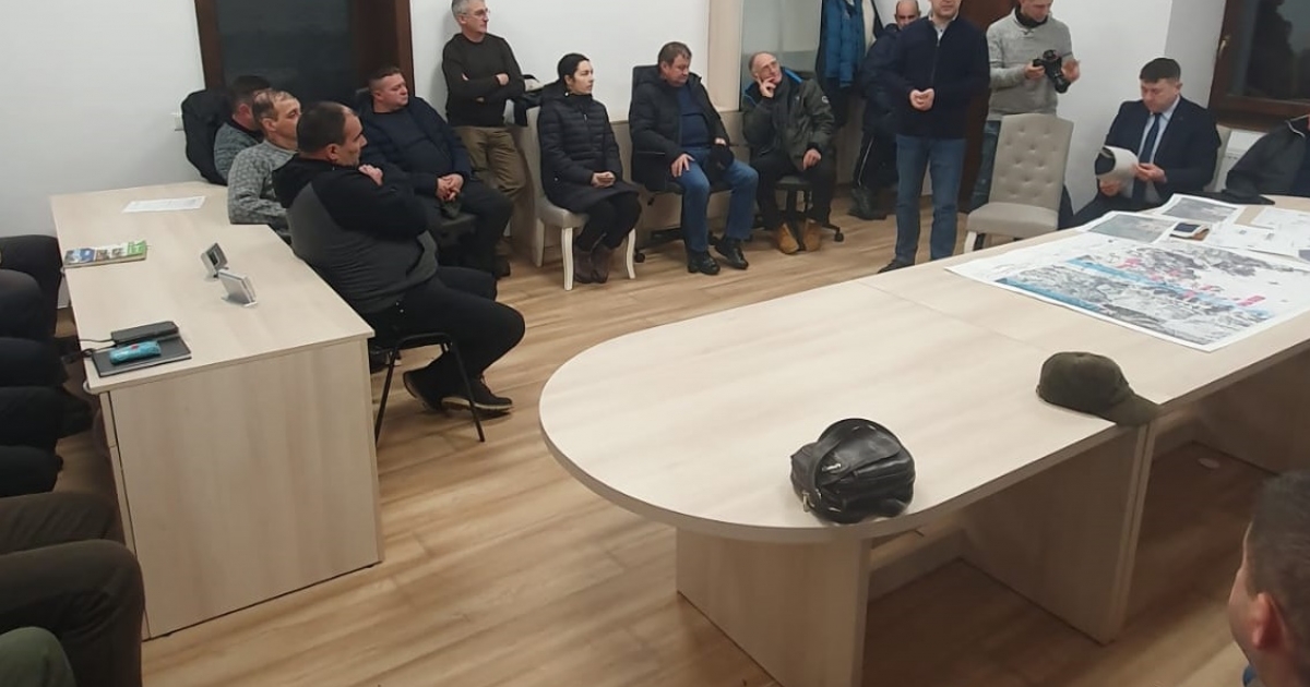 Új nyomvonalon kötnék össze Lázárfalvát a Szent Anna-tóval