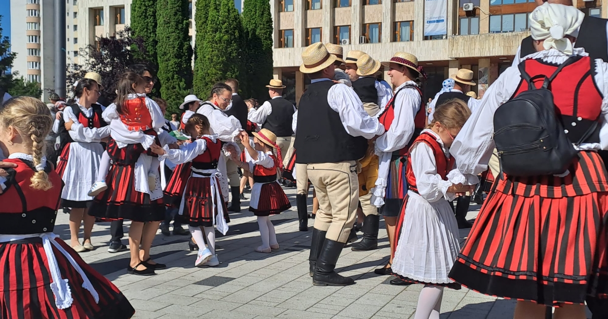 Útlezárások és parkolási korlátozások az Ezer Székely Leány Napján Csíkszeredában