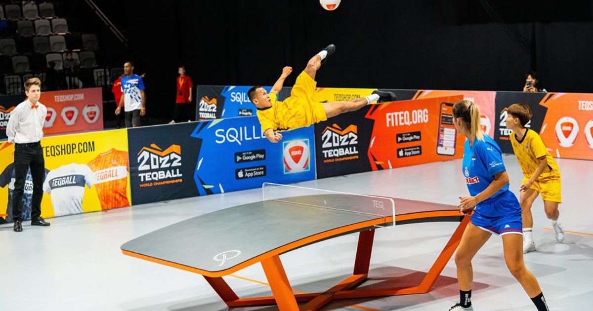 Kínában teqballoznak a Góbék