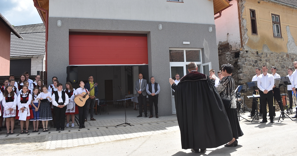 Tűzoltógarázs épült Alsósófalván