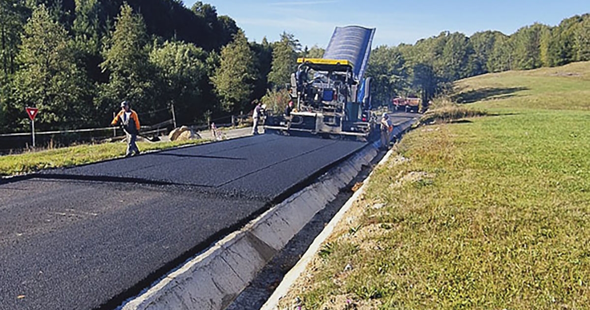 Napsütésre várnak a befejezéshez