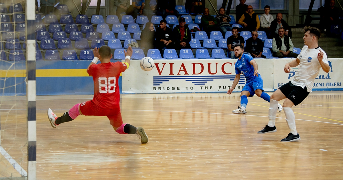 Egy híján 40 gólt rúgtak az udvarhelyi futsalmeccsen