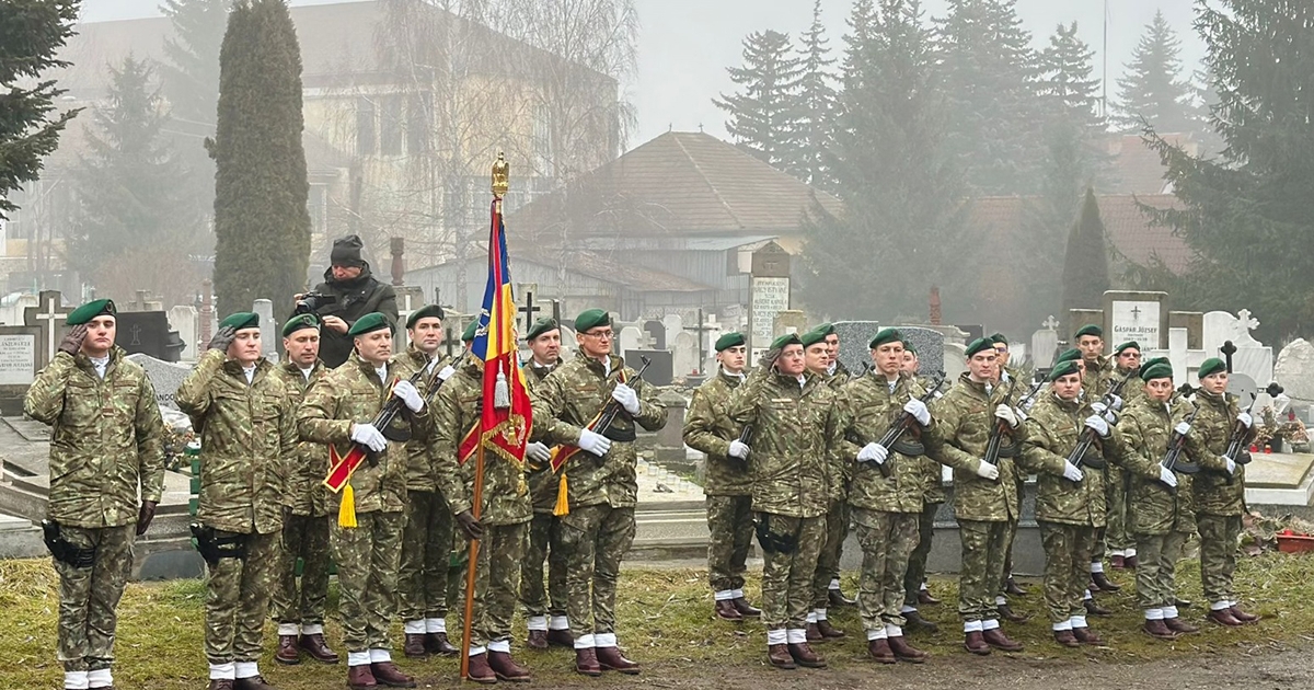 A hősi halottra emlékeztek