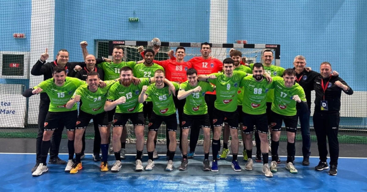 Búcsú emelt fővel