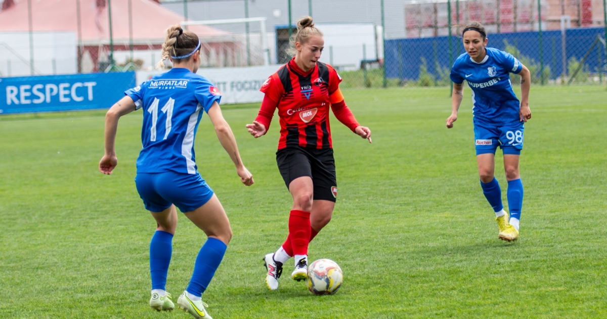 Kupadöntő a szezonzáró meccs