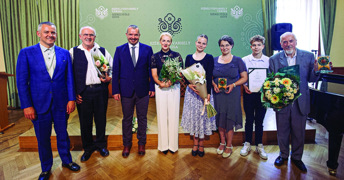 Átadták a 2025-ös Pro Urbe díjakat Székelyudvarhelyen