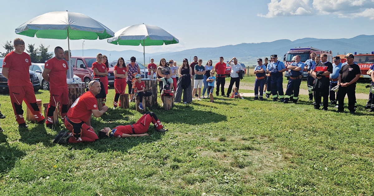Új felszerelések az önkéntes tűzoltó-alakulatoknak