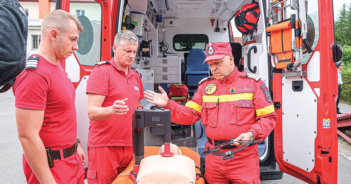 Új SMURD-kocsi teszi eredményesebbé a mentést