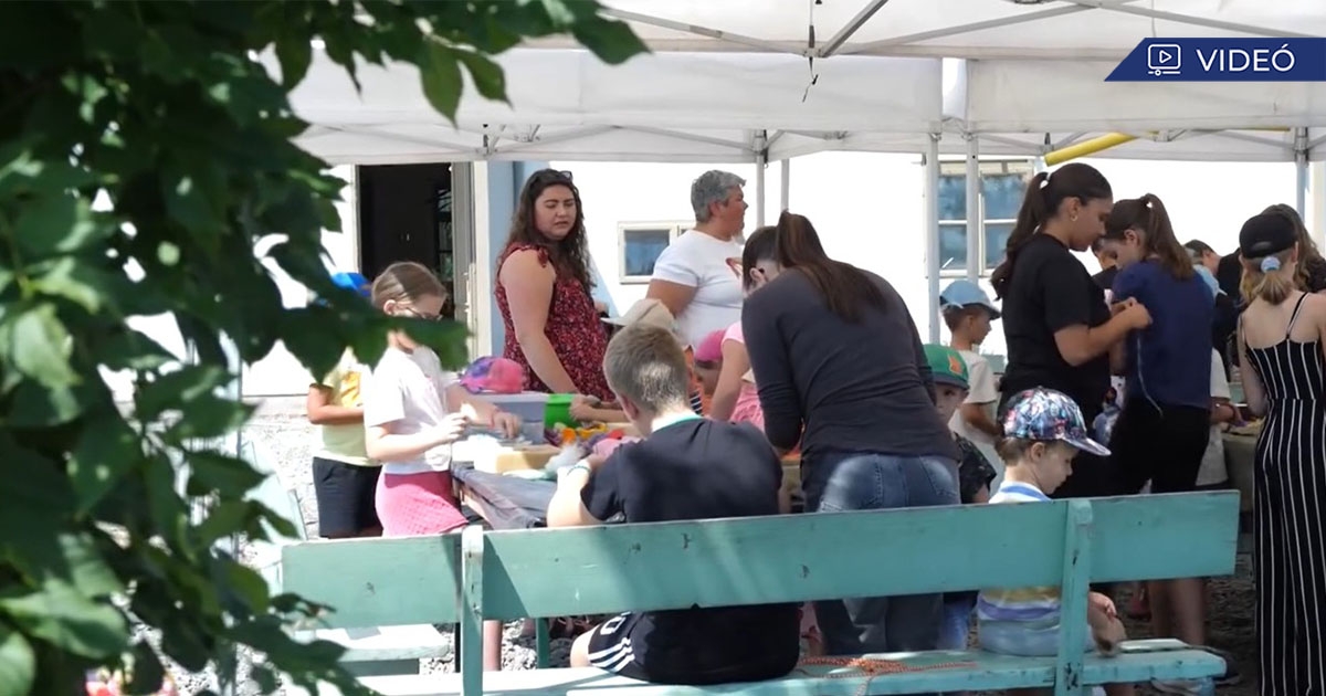 Kézműves tábor a csíkszentimrei Henter-kúriánál