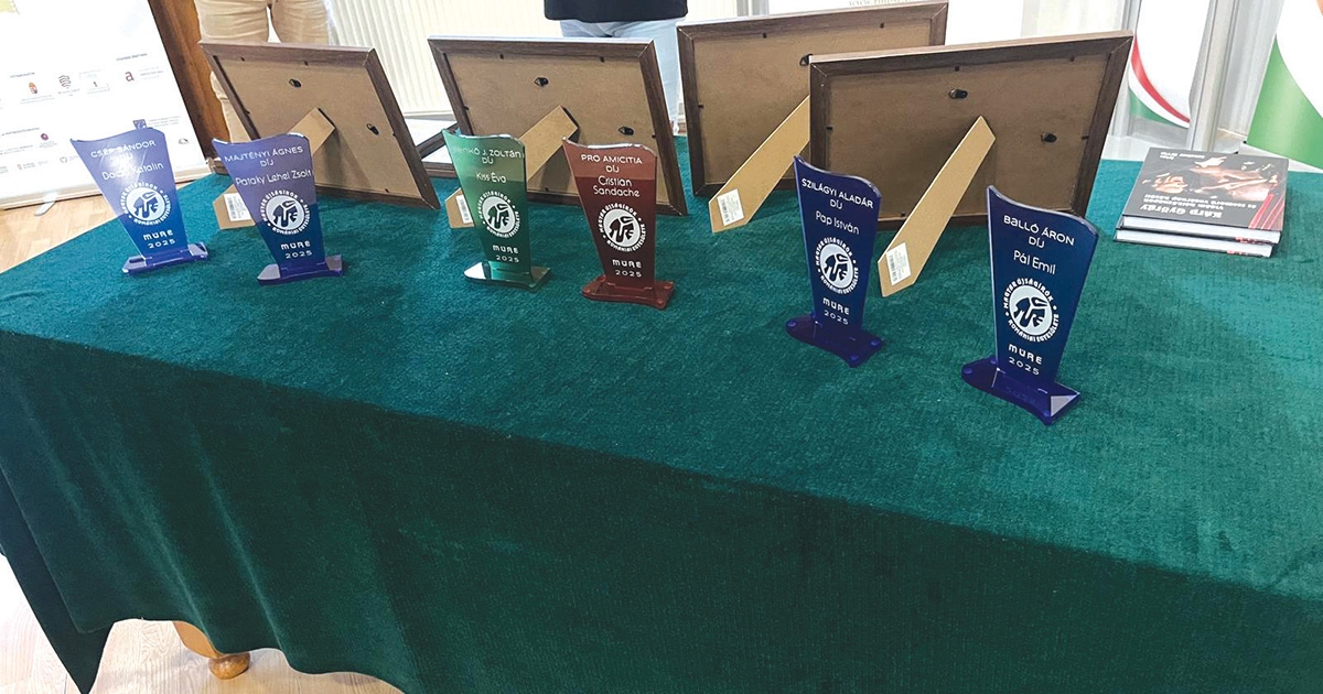 MÚRE-díjakat adtak át Szovátán