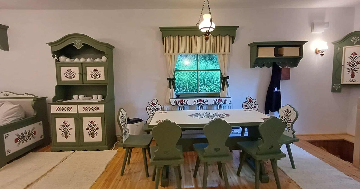 Bartos Tünde bútorfestő tündérvilága