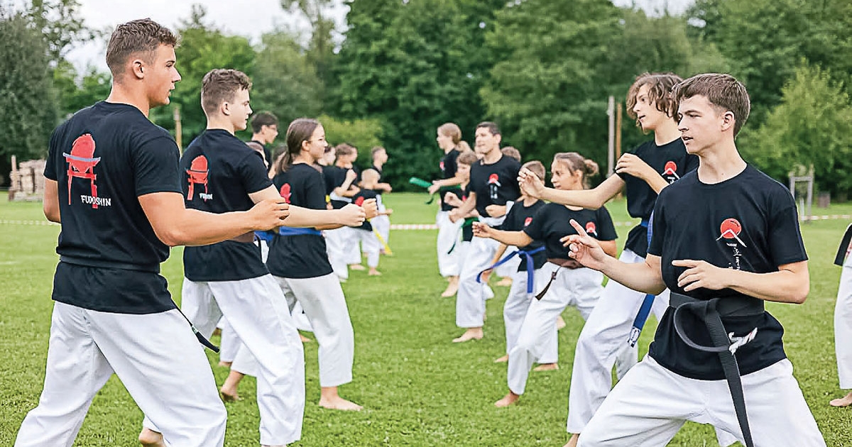 Negyven év fegyelemmel, szívvel