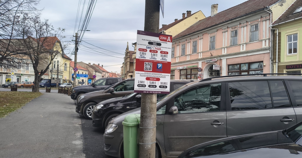 Késik a fizetéses parkolás bevezetése Gyergyószentmiklóson