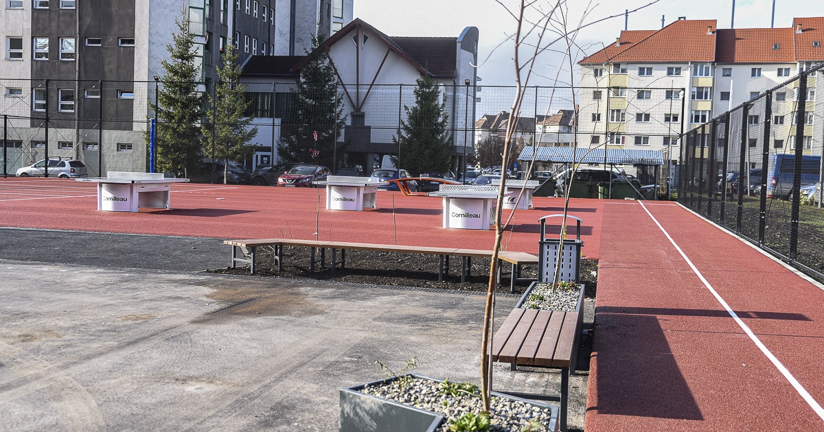 Hamarosan használhatják a diákok az új sportpályákat