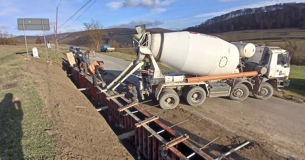 Járda épül Szentábrahámon