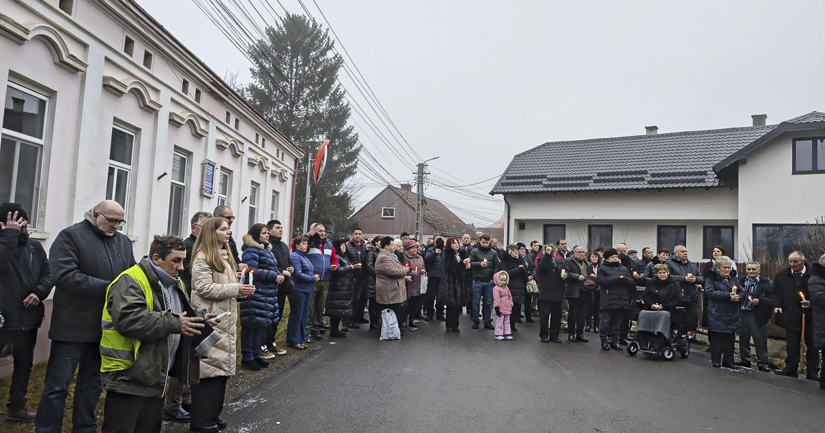 Néma kiállás a ditrói kórházért