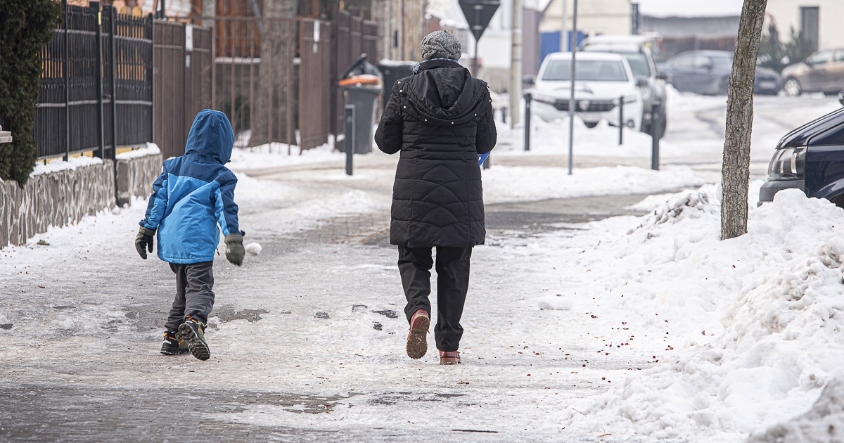 Már nem lehet szánkóval óvodába menni...