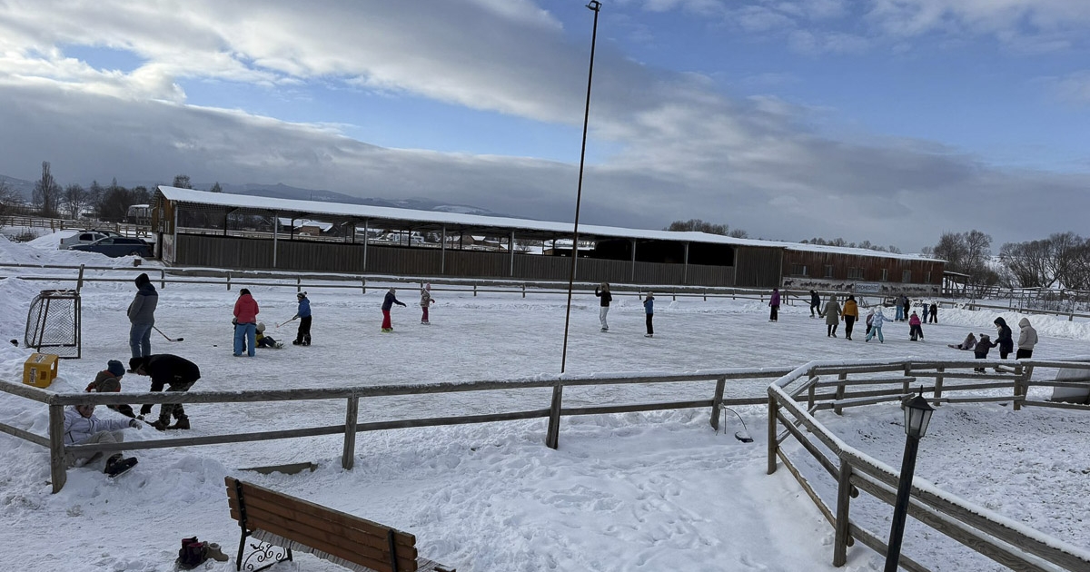 A helyi közösségek segítik a működésüket