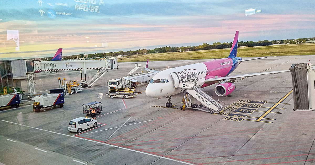 Március végétől naponta lehet Brassóból Budapestre repülni