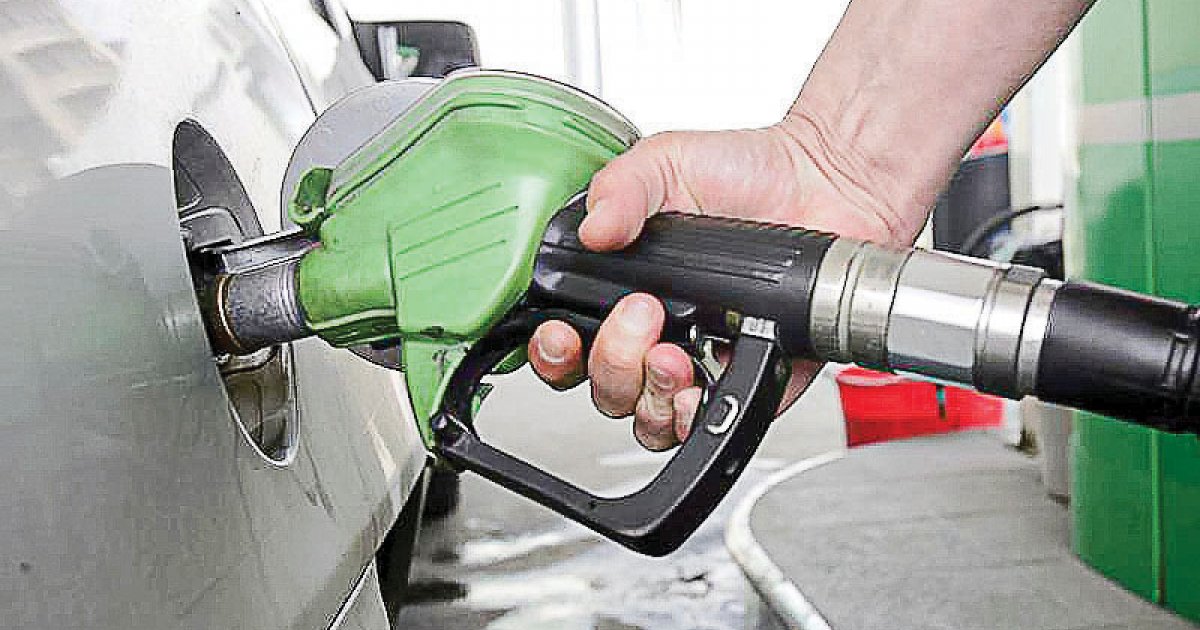 Ezért drága a benzin