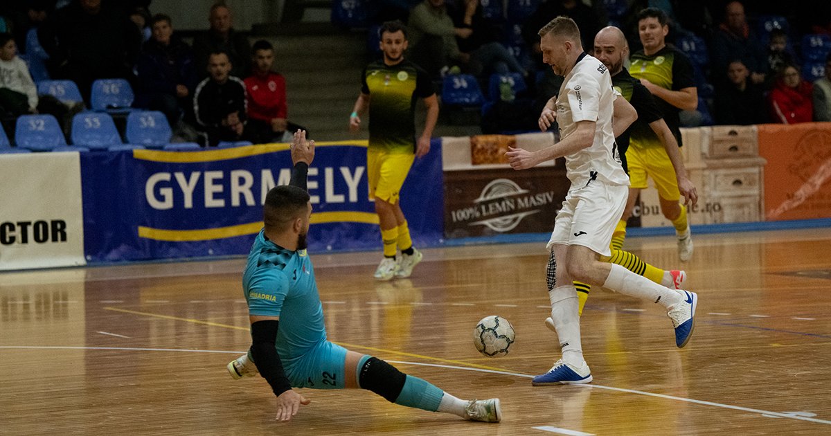 Kedei továbblőtte a VSK-t