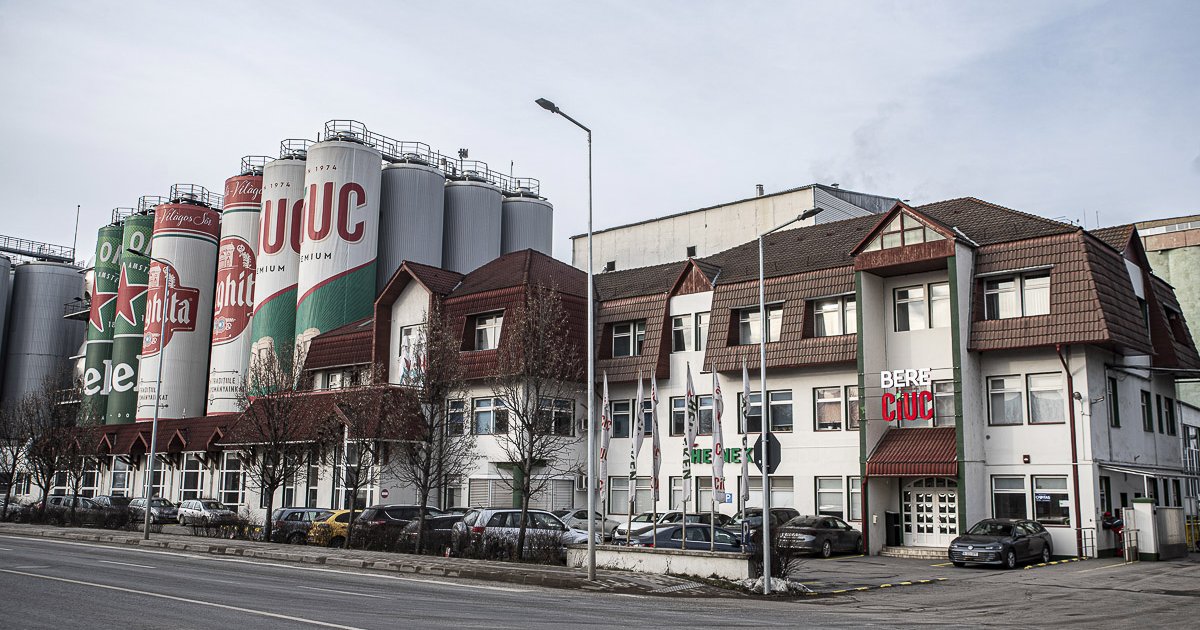 Leépítésekre készül a Heineken, mert kevesebb sör fogyott