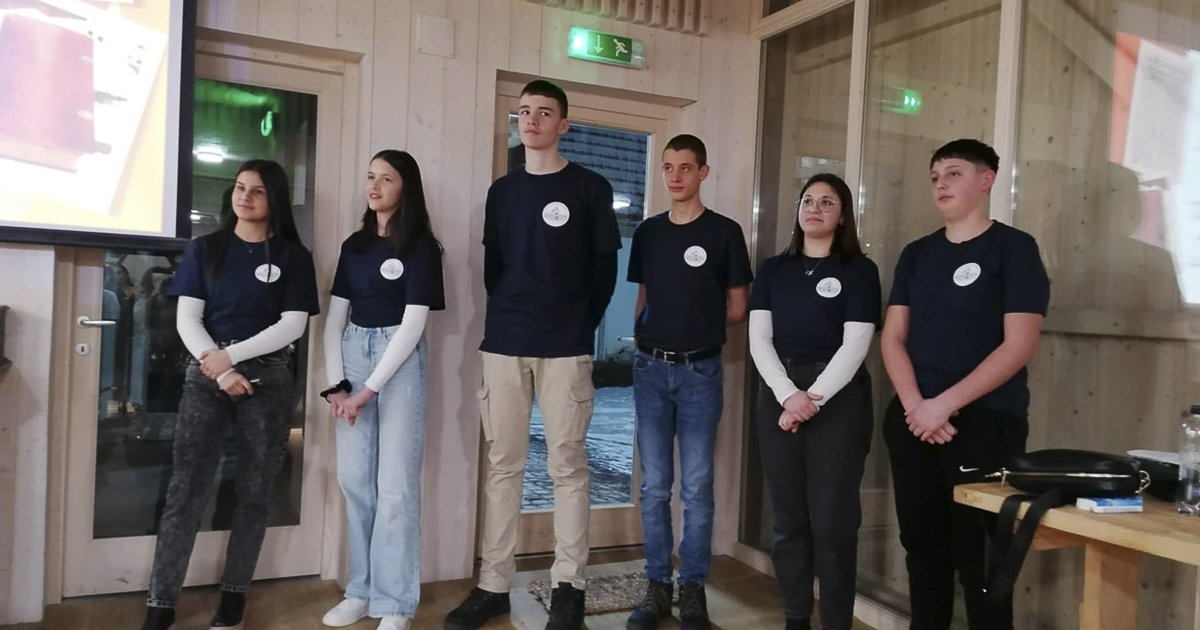 Kápolnát fogadtak örökbe a zetelaki diákok