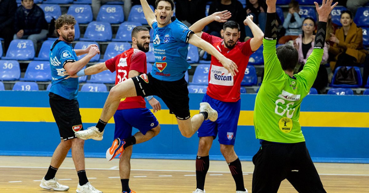 Székelyudvarhelyi pont az éllovas ellen