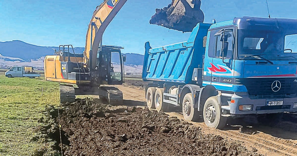 Leállították a földmunkálatokat