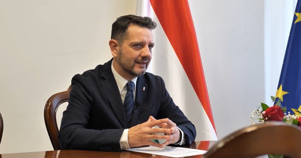 „Óriási élmény Csíkszeredában szolgálni, munkás, mozgalmas feladat:  ez a világ legnagyobb magyar főkonzulátusa!”