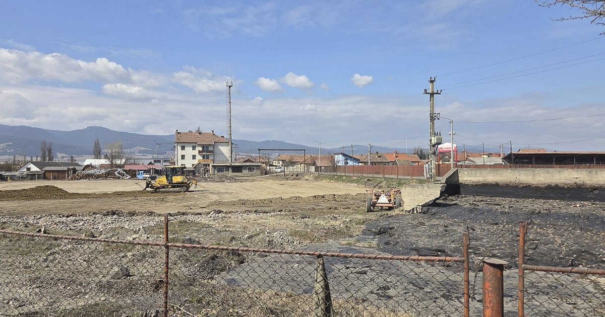 Két új jégpálya épül idén Csíkszentsimonban és Gyimesközéplokon