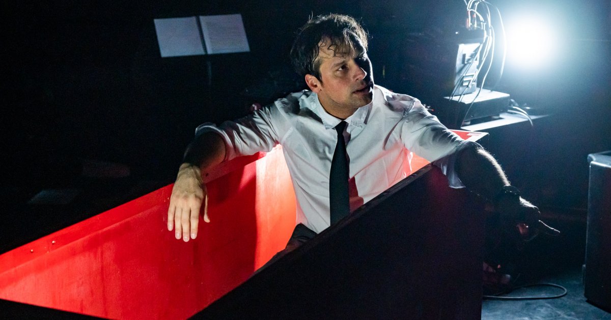 ELŐADÁS: DETERMINÁLT