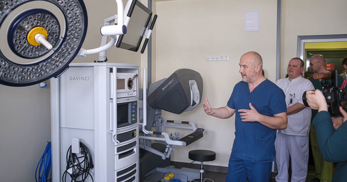 Robotsebészeti eszközzel bővült a csíkszeredai kórház eszközparkja