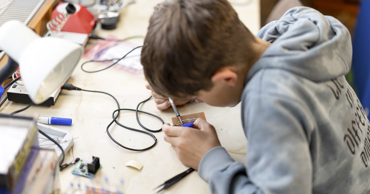 Kivárnak a Gyermekek Házánál