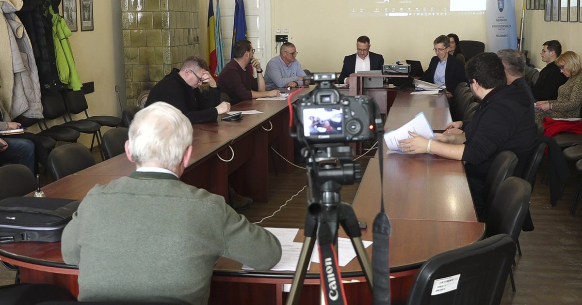 Odébb kerül a helységnévtábla