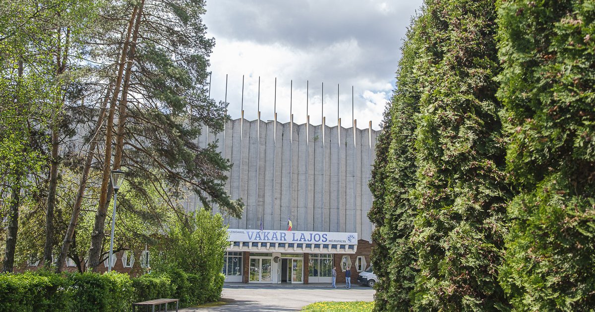 Pénzt költhetne a város a műjégpályára