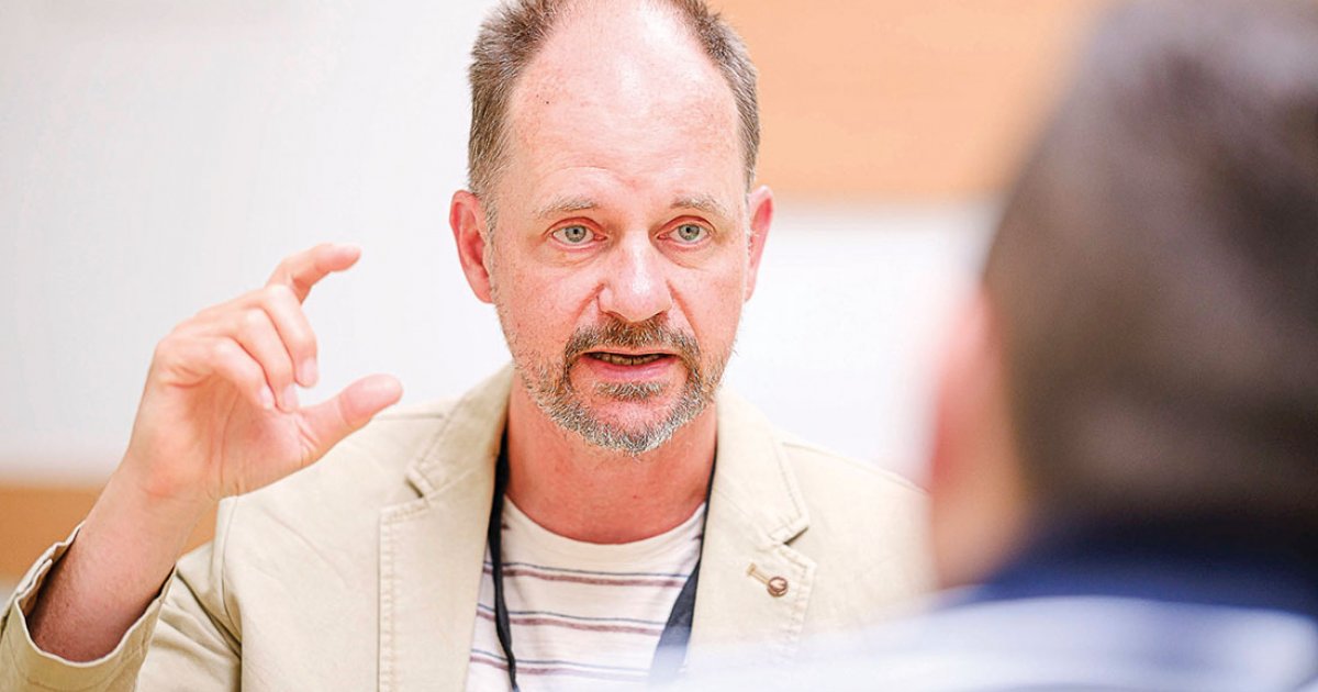 Mesterséges intelligencia az iskolában: többet árt, mint használ?