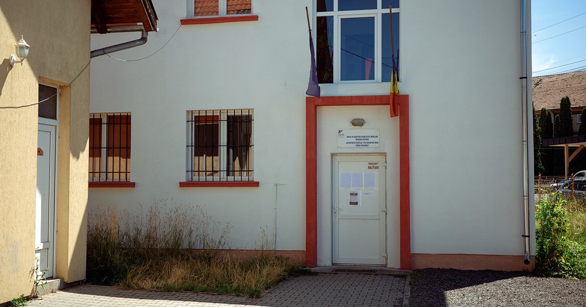 Bezárt hivatalok, aggódó ügyintézők