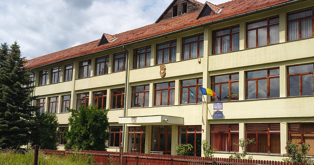 Felújítják a gyergyócsomafalvi iskolát