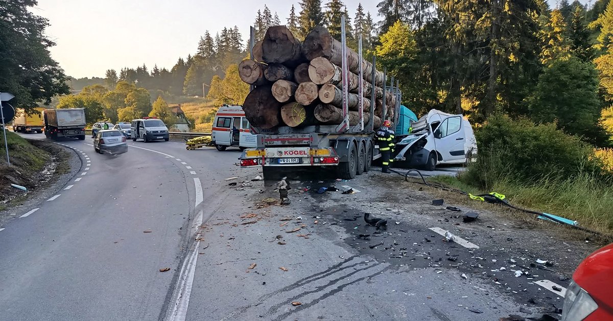 Áll a forgalom – halálos baleset történt Homoródfürdőn