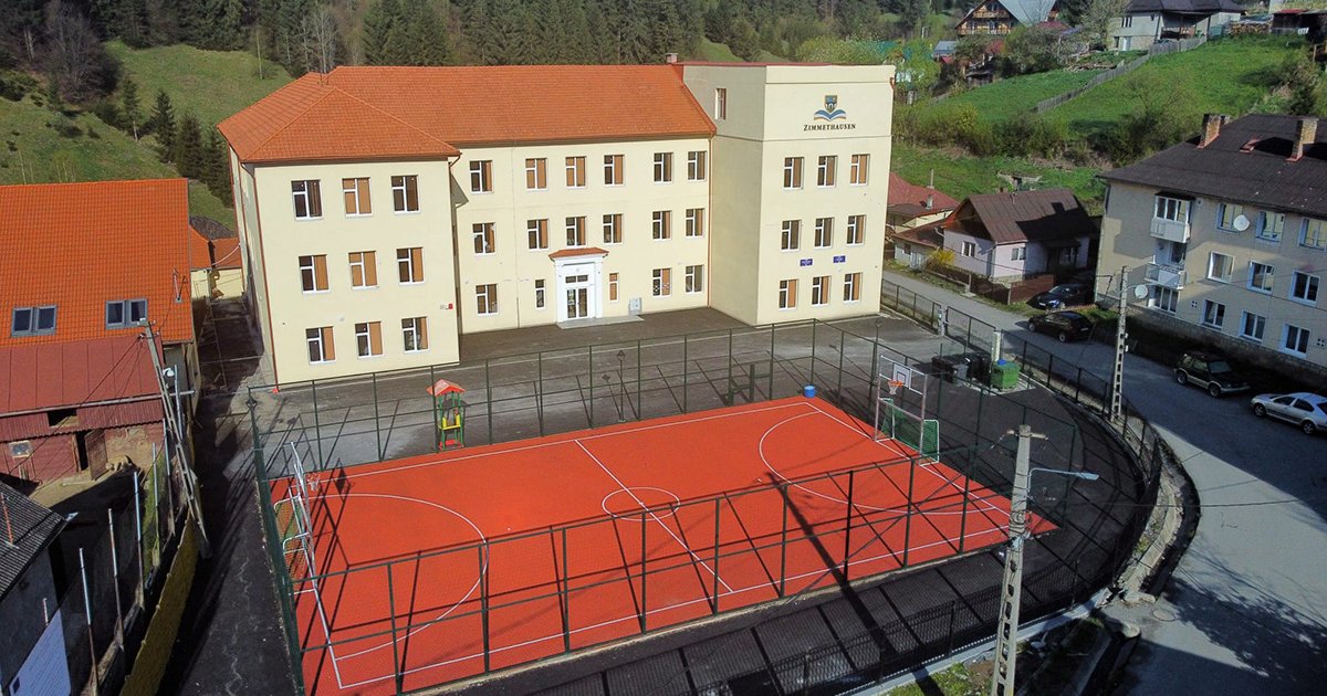 Kilencedik osztály és igazgató nélkül