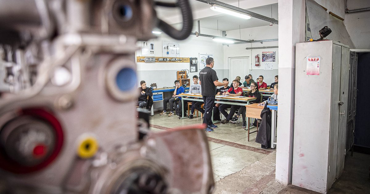 Több mint háromszáz hely maradt üresen a szakközépiskolákban