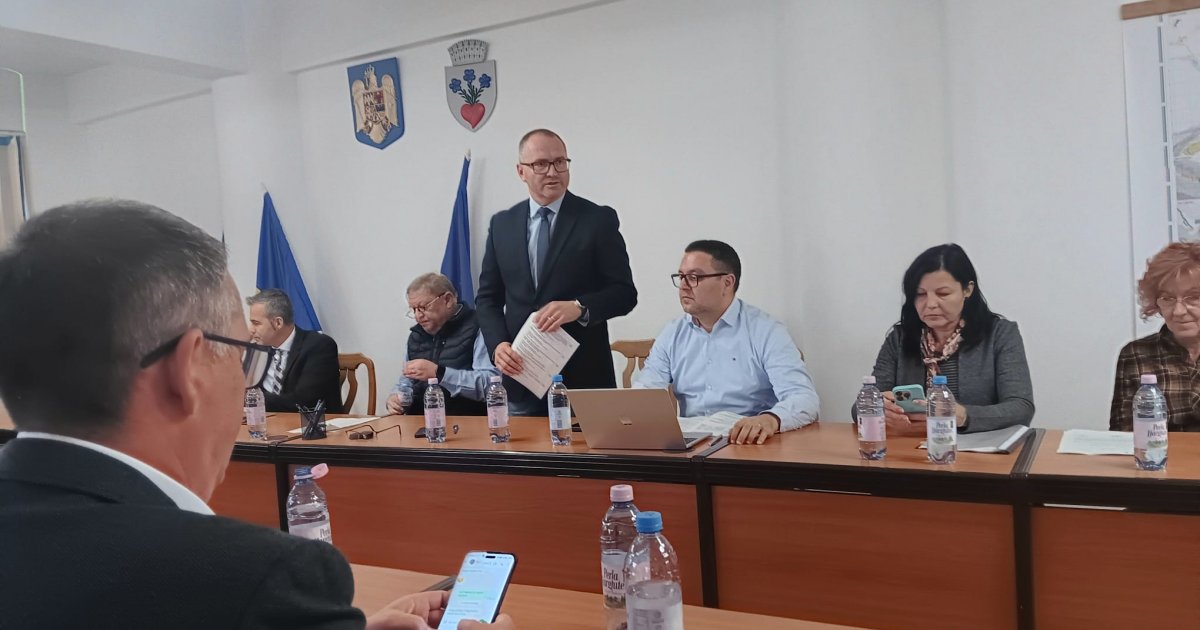 Új villanyhálózat épül Szécsenyben