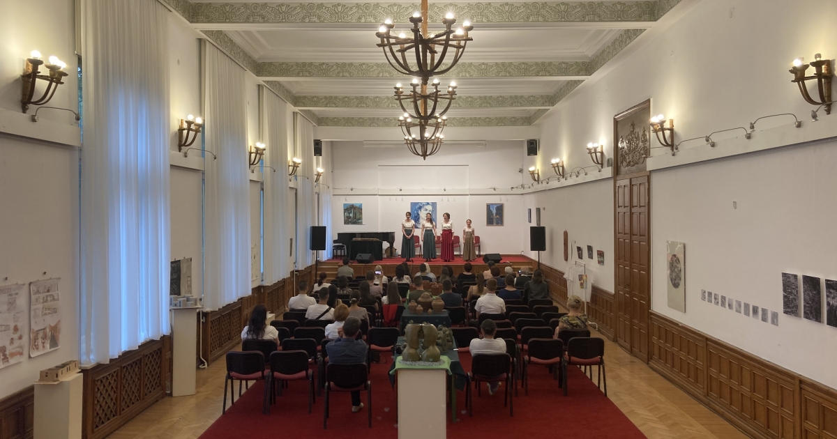 Pünkösdi szellő, népzenei Fuvalom