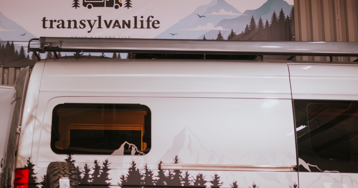 TransylVANlife: lakóautókkal otthon a világ bármely részén