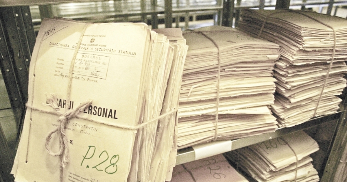 Több ezer dokumentumot küldött el a CNSAS az ügyészségnek a gyerekeket beszervező volt szekus tisztekről